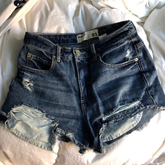 DISTRESSED HIGH RISE JEAN SHORTS - Picture 1 of 3